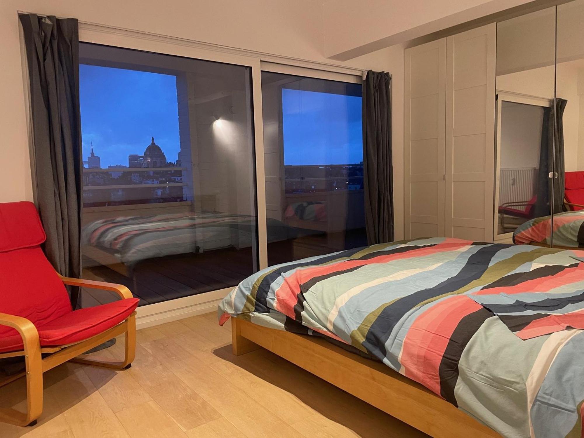 Penthouse Deschanel Căn hộ *